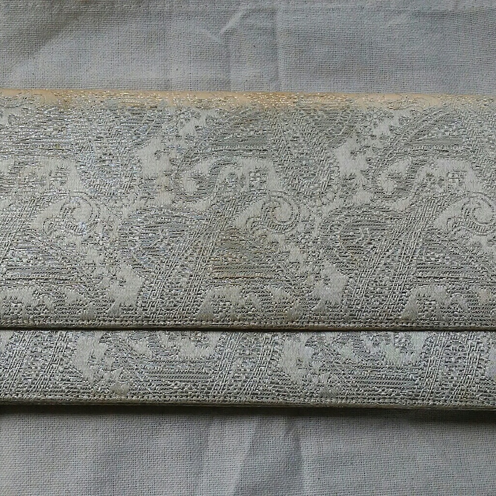 Vintage clutch and shaw